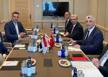 Mısır'la 15 milyar dolar ticaret hedefine ulaşacağız