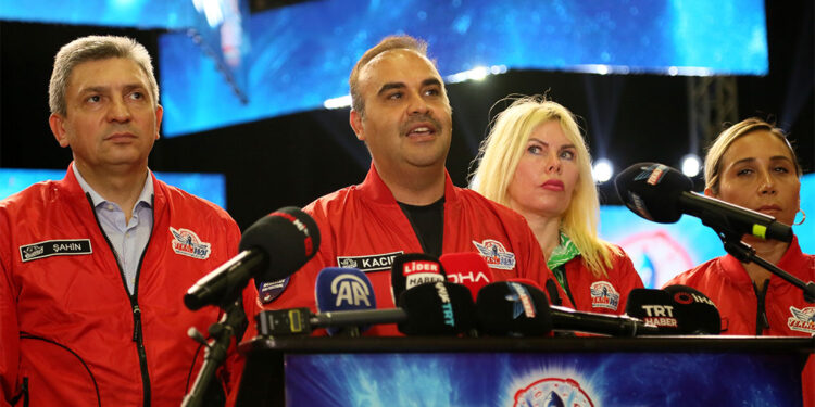 TEKNOFEST yarışmalarında geleceğin Aziz Sancarları var