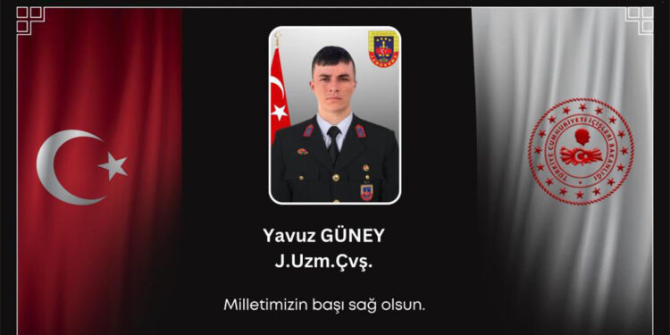 Uzman çavuş silah kazası sonucu şehit oldu