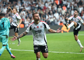 Beşiktaş 3 puanı uzatma dakikalarında aldı