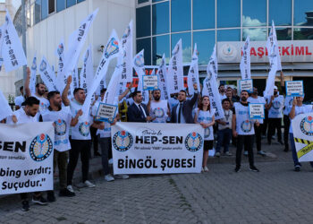 Sağlık çalışanları radyasyon tehlikesi altında