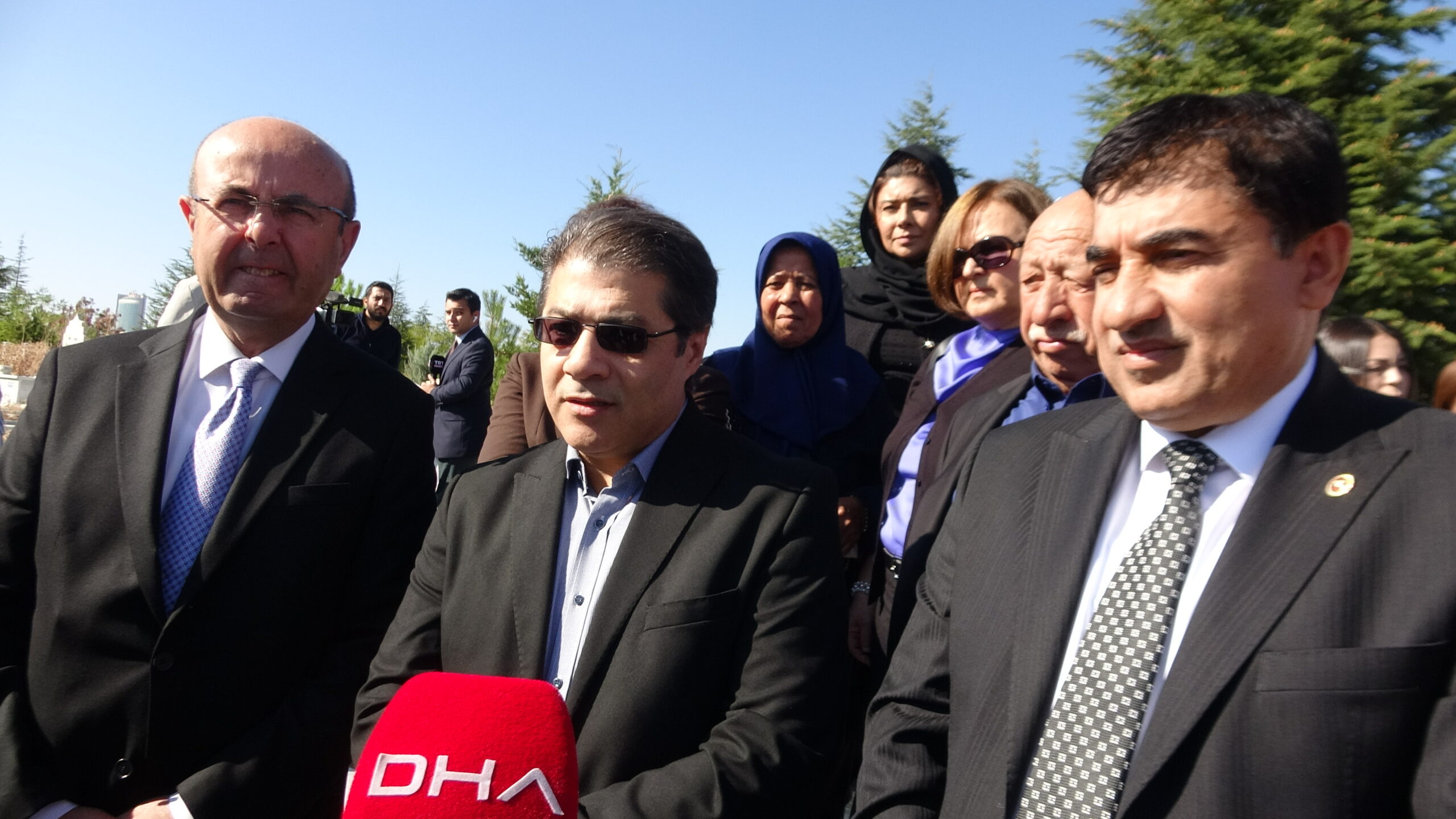 'Bozkırın Tezenesi' Neşet Ertaş mezarı başında anıldı