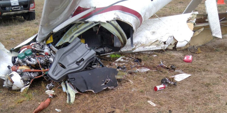 Bursa'da eğitim uçağı düştü; 2 pilot öldü