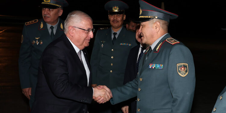 Bakan Güler Kazakistan’da