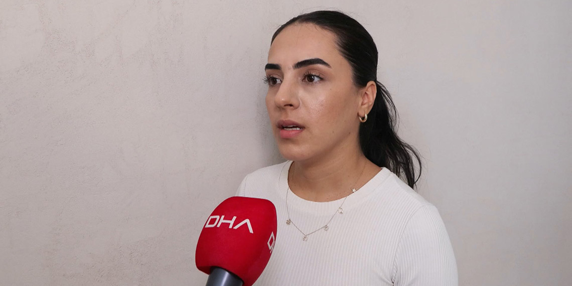Büyükçekmece'de özel bir bakımevinde şiddet gören otizmli Bahar B.'nin annesi Nurcan Bayram, "Bakımevi diyorlar ya resmen korku evi. Sadece Bahar değil, Bahar gibilerin de kurtulmasını istiyorum" dedi.