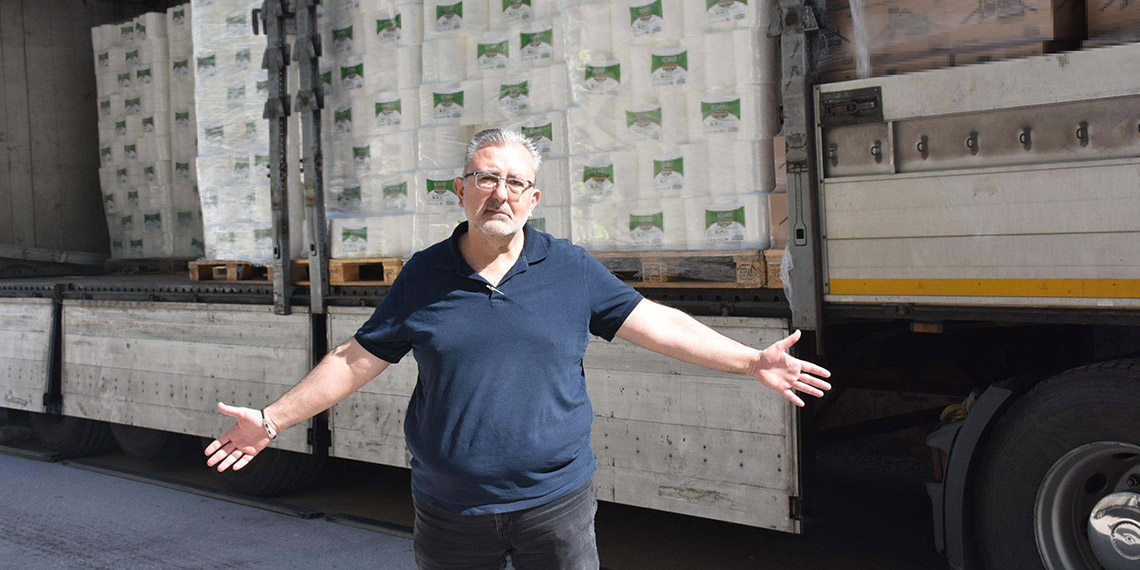 Belediyenin adını kullanarak 1 milyon 600 bin TL dolandırdılar