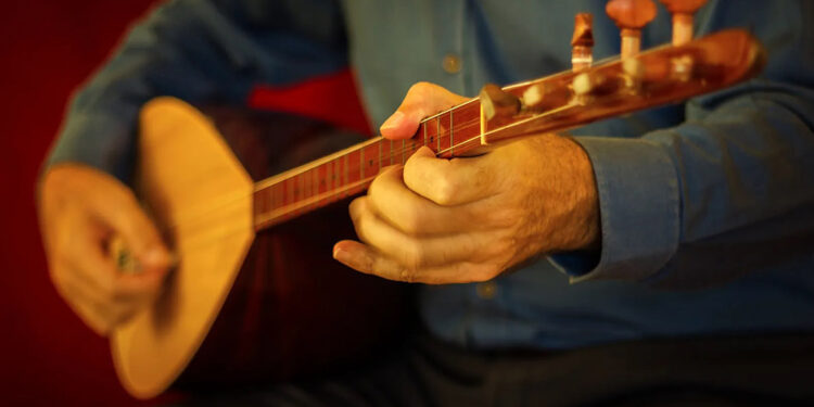 Bitez de yalısına varmadan Halilim