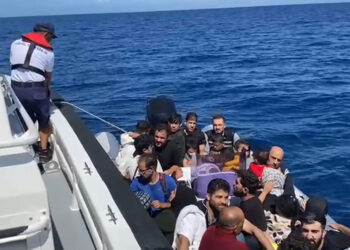 Bodrum'da 76 kaçak göçmen yakalandı, 38'i kurtarıldı