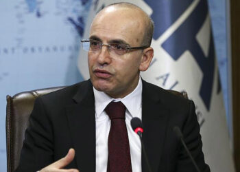 Brüt rezervlerimiz 156,4 milyar dolarla tarihi yüksek seviyeye ulaştı