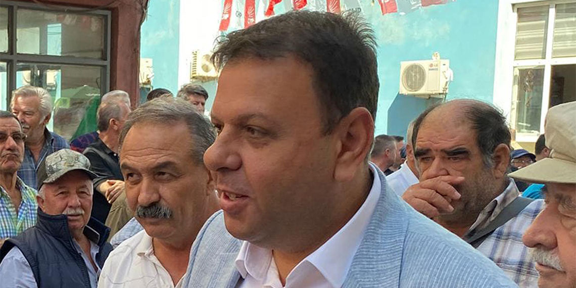 Edirne'de cipinde çok sayıda gümrük kaçağı elektronik sigara aparatları ele geçirilen CHP Edirne Milletvekili Ediz Ün partisinden istifa etti. 