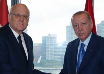 Erdoğan Lübnan Başbakanı ile bir araya geldi