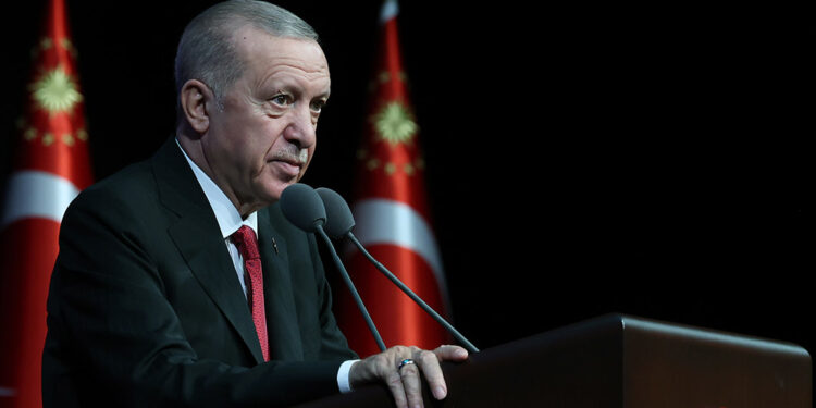 Çocukların naaşı üzerinden ideolojik hesap görülmesine müsaade etmemeliyiz