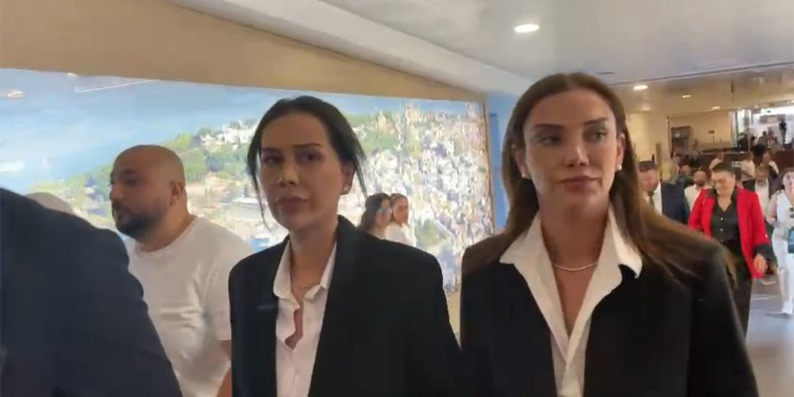 Kara para aklama suçundan yargılanan Dilan Polat, "Benim şirketlerle ilgim yoktu sadece personelle ilgilenirdim. Hayatımın hiçbir döneminde fatura bile kesmedim" dedi.