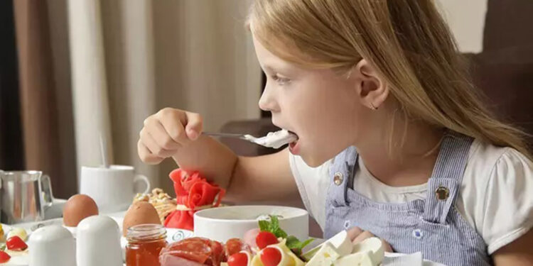 Dengeli bir kahvaltı ile çocuklarda bağışıklığı artırmak mümkün