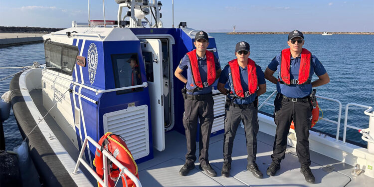 Edirne'de deniz polisi göreve başladı