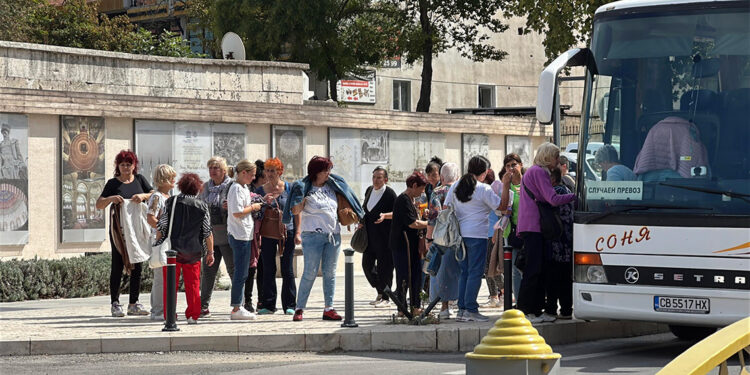 Edirne'ye Bulgar ve Yunan turist akını