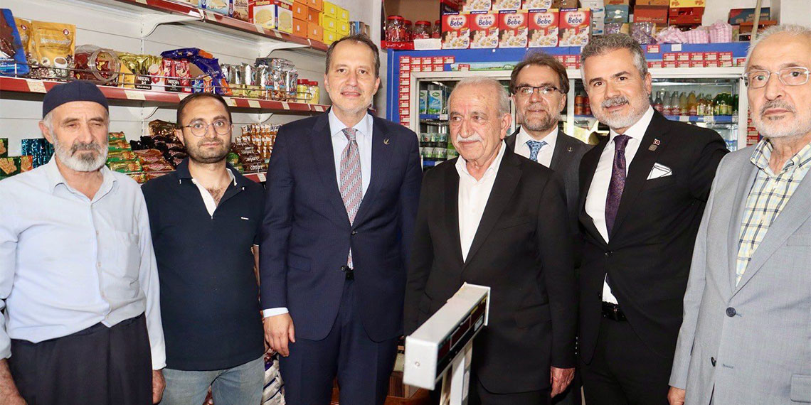 Yeniden Refah Partisi Genel Başkanı Fatih Erbakan, “Milli Görüş'ü, Yeniden Refah Partisi'ni iktidara getireceğiz. Bu milletin yüzünü yine Milli Görüş'le güldüreceğiz” dedi.