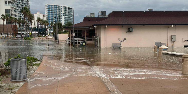 Florida’yı Helene Kasırgası vurdu