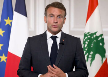 Fransa Cumhurbaşkanı Macron: Lübnan'ın yanındayız