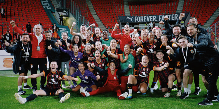 Galatasaray Petrol Ofisi Kadınlar Şampiyonlar Ligi'nde gruplara kaldı