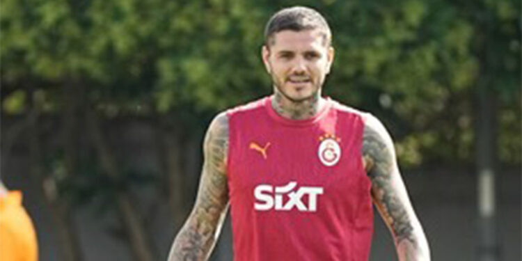 Mauro İcardi antrenmanlara başladı