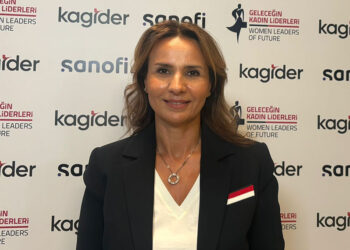 Geleceğin Kadın Liderleri Projesi 14'üncü dönem eğitimleri başladı
