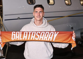 Galatasaray’ın yeni transferi Roland Sallai, İstanbul’a geldi