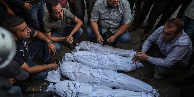 Gazze'de can kaybı 41 bin 467'ye yükseldi