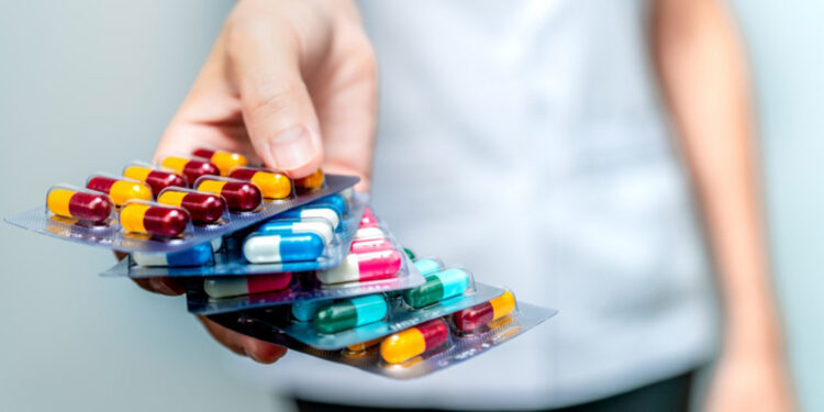 Gereksiz antibiyotik kullanımı sepsise yol açabilir