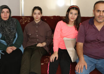 Hasta kardeşler Elif Eylül ve Gülperi için yardım kampanyası