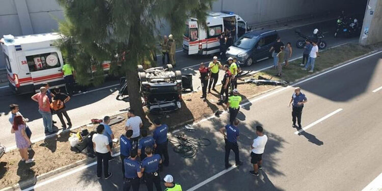 Hasta ziyaretine giderken otomobilleri köprüden düştü: 3 ölü, 2 yaralı