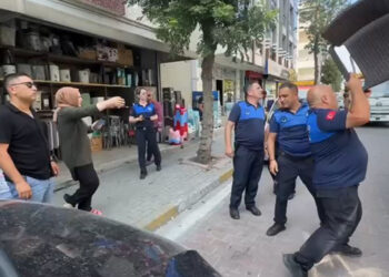 Avcılar'da kaldırımları işgal eden yüzlerce duba toplandı