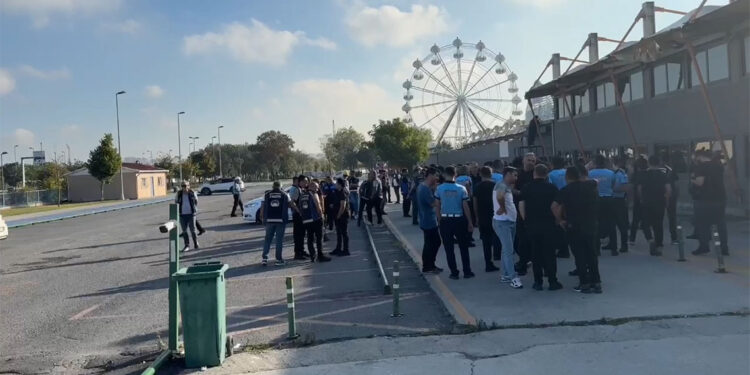 İBB ekipleri ile lunapark çalışanları arasında arbede