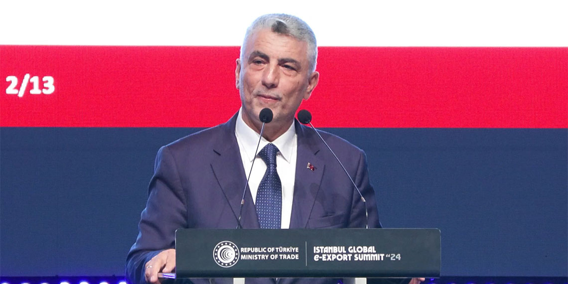 İstanbul Küresel E-İhracat Zirvesi (IGEXX), Ticaret Bakanlığı himayesinde, Elektronik Ticaret İşletmecileri Derneği (ETİD)’nin organizasyonu ve Türkiye İhracatçılar Meclisi (TİM) işbirliğiyle, İstanbul Haliç Kongre Merkezi'nde başladı.