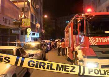Kafenin önüne patlayıcı madde atıp kaçtılar