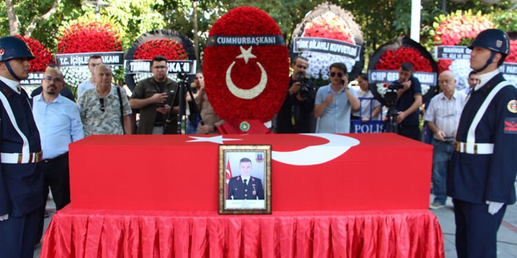 Ispartalı şehidin adı, dün doğan oğluna verildi