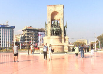 İstanbul'da 24 saatte 2 mevsim