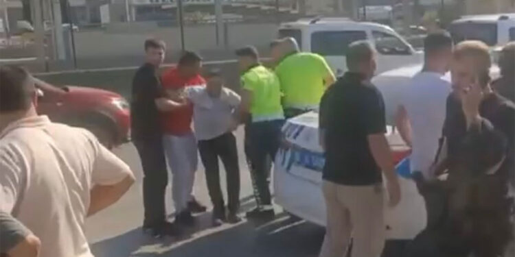 Kaldırımda yürürken TIR'ın ezdiği kadın öldü