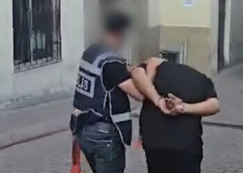 10 yıl 8 ay hapis cezası bulunan firari hükümlü yakalandı