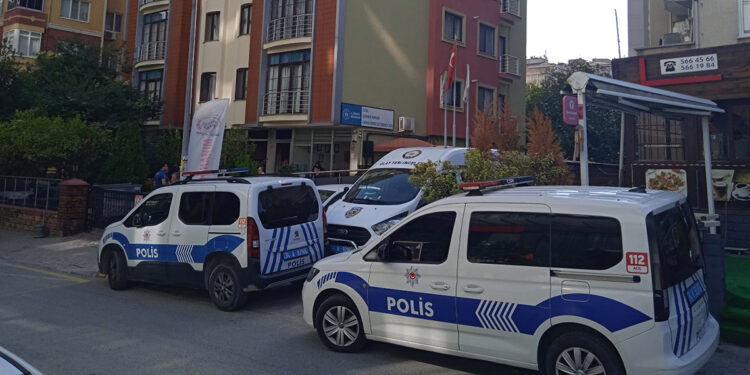 Kadıköy'de özel kız öğrenci yurdunda şüpheli ölüm