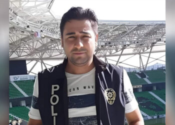 Kalp krizi geçiren polis memuru hayatını kaybetti
