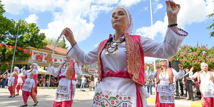 Kırklareli'de Pavli Panayırı, 114'üncü kez kapılarını açtı