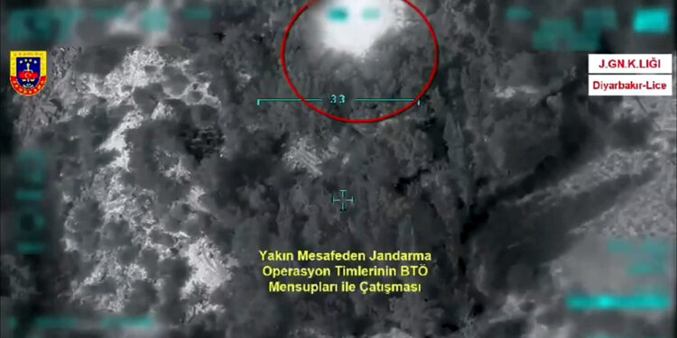 Kırmızı ve gri kategoride aranan 2 terörist etkisiz hale getirildi