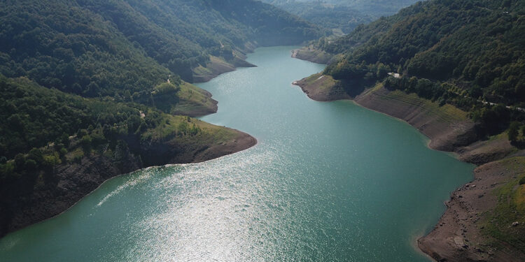 Kocaeli'nin su ihtiyacını karşılayan barajda kuraklık alarmı