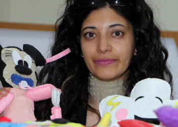 Kötü evliliğin izlerini sanatla sildi