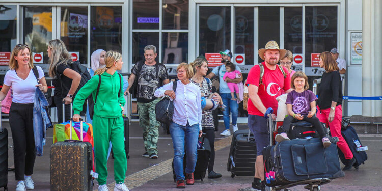 Kültür turizminin altın üçgeni; İstanbul- Efes- Kapadokya