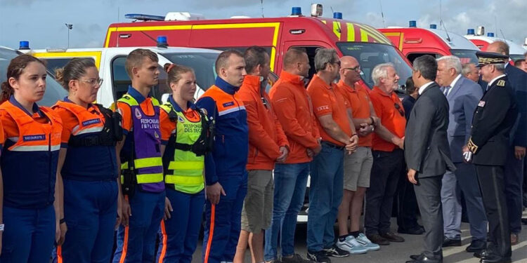 Manş Denizi'nde göçmen teknesi battı; 12 ölü