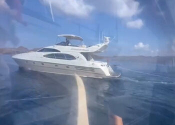 Marmaris'te lüks yatta 44 kaçak göçmen yakalandı