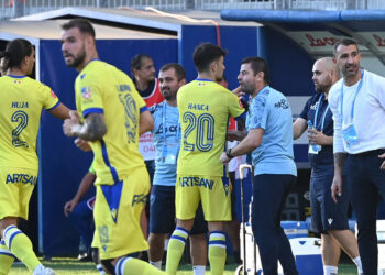 Mehmet Topal'lı Ploieşti, zorlu maçı farklı kazandı