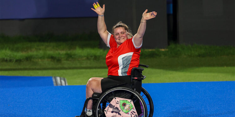 Milli para okçu Öznur Cüre Girdi'den altın madalya